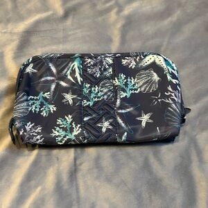 EUC Lug flash cosmetic case, Stars and shells navy